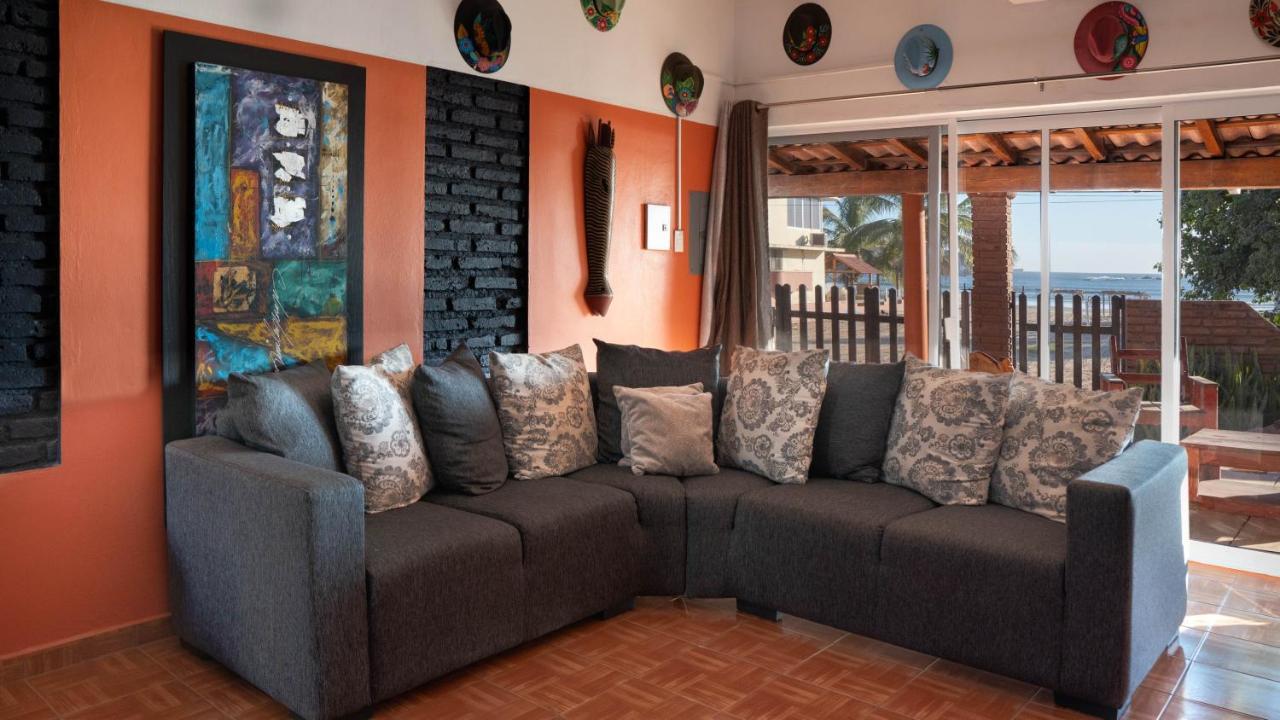 Casa Belen - Beautiful Beach View Home On Stone Island Isla La Piedra Kültér fotó